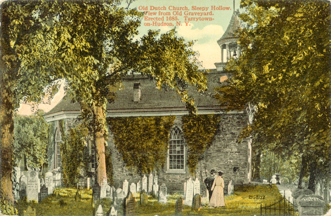 Color post card of Old Dutch Church, Sleepy Hollow. Card by Tarrytown Post Card Company.